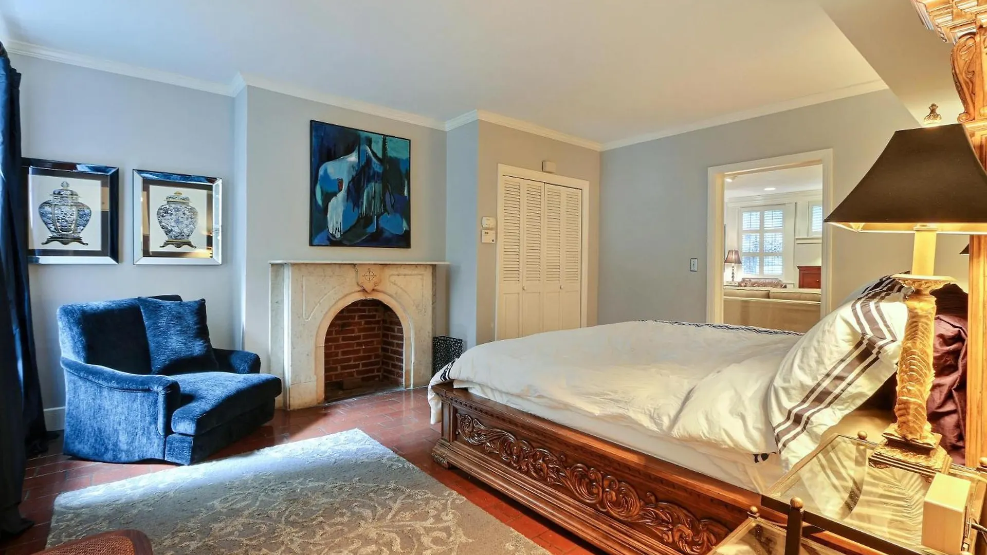 17 E Jones Garden Apartment Savannah 0*,